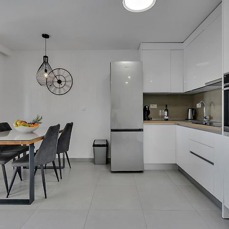 Apartment Sky Makarska Eksteriør billede